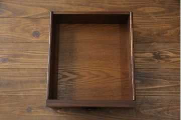 中古　美品　高級品!!　国産職人手造り　タモ材　框組み　上質な和の空間を演出する水屋箪笥サイドボード(食器棚、収納棚、戸棚、茶箪笥、サイドキャビネット、店舗什器)(R-071787)