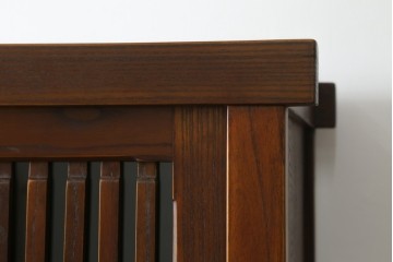 中古　美品　高級品!!　国産職人手造り　タモ材　框組み　上質な和の空間を演出する水屋箪笥サイドボード(食器棚、収納棚、戸棚、茶箪笥、サイドキャビネット、店舗什器)(R-071787)