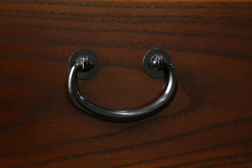 中古　美品　高級品!!　国産職人手造り　タモ材　框組み　上質な和の空間を演出する水屋箪笥サイドボード(食器棚、収納棚、戸棚、茶箪笥、サイドキャビネット、店舗什器)(R-071787)