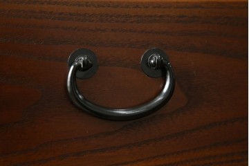 中古　美品　高級品!!　国産職人手造り　タモ材　框組み　上質な和の空間を演出する水屋箪笥サイドボード(食器棚、収納棚、戸棚、茶箪笥、サイドキャビネット、店舗什器)(R-071787)