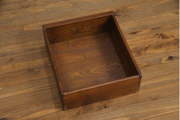 中古　美品　高級品!!　国産職人手造り　タモ材　框組み　上質な和の空間を演出する水屋箪笥サイドボード(食器棚、収納棚、戸棚、茶箪笥、サイドキャビネット、店舗什器)(R-071788)