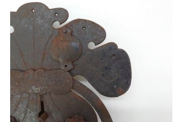 アンティーク雑貨　縁起物の巾着をモチーフにした蔵戸の錠前金具(ディスプレイ雑貨、蔵戸パーツ、小槌、こづち)(R-071803)