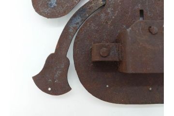 アンティーク雑貨　縁起物の巾着をモチーフにした蔵戸の錠前金具(ディスプレイ雑貨、蔵戸パーツ、小槌、こづち)(R-071803)