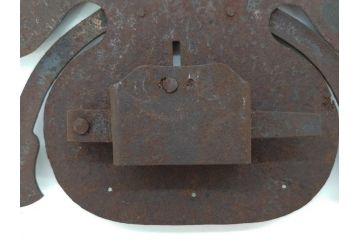 アンティーク雑貨　縁起物の巾着をモチーフにした蔵戸の錠前金具(ディスプレイ雑貨、蔵戸パーツ、小槌、こづち)(R-071803)