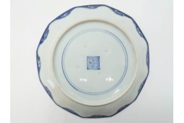 江戸期　上手物　古伊万里　染付　約21cm　6.9寸　職人による丁寧な絵付けに魅了される十二角皿2枚セット(和食器、和皿、中皿、変形皿、鳥、六寸九分)(R-071808)