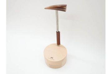 COLTELLERIE BERTI 1895　ベルティ　牛の角　珍しいデザインが素敵なくるみ割り(置き物、オブジェ、ナッツクラッカー、クルミ、胡桃)(R-071810)