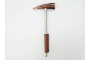 COLTELLERIE BERTI 1895　ベルティ　牛の角　珍しいデザインが素敵なくるみ割り(置き物、オブジェ、ナッツクラッカー、クルミ、胡桃)(R-071810)