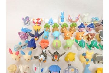 ポケットモンスター　ポケモンキッズ　指人形　伝説　幻　クリア　スケルトン　ラメ等　ソフビなどまとめて179体セット(フィギュア、おもちゃ、玩具、置物、大量)(R-071811)