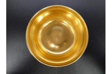 超稀少　ドイツ　マイセン　Meissen　金彩ゴールド×ホワイト　ボウル&磁器メダルセット(300Jahre europaisches porzellan、パゴダ?、人物、箱付き)(R-071812)