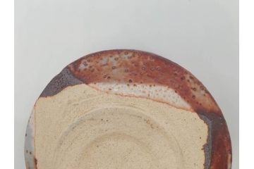 青龍洞　志野　約13cm　4.1寸　深みのある色合いが上品な和の雰囲気を高める茶碗(茶道具、花押、志埜、立花大亀、茶器、抹茶碗、和食器、共箱付き、四寸一分)(R-071813)