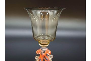 イタリア　ムラノガラス　ベネチアンガラス　金彩　細やかな意匠が美しいワイングラス2客セット(ヴェネチアングラス、MURANO、ムラーノガラス、作家物)(R-071814)