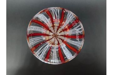 イタリア　ムラノガラス　ベネチアンガラス　金彩　白鳥　繊細なデザインが上品な雰囲気を高めるワイングラス(ヴェネチアングラス、MURANO、ムラーノガラス、作家物)(R-071816)