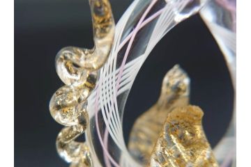 イタリア　ムラノガラス　ベネチアンガラス　金彩　凝ったデザインが優美な印象を与えるカクテルグラス3客セット(ヴェネチアングラス、MURANO、ムラーノガラス、作家物)(R-071817)