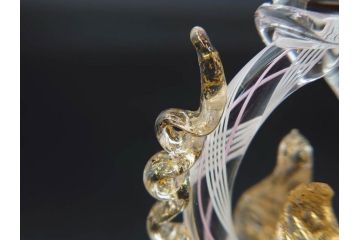 イタリア　ムラノガラス　ベネチアンガラス　金彩　凝ったデザインが優美な印象を与えるカクテルグラス3客セット(ヴェネチアングラス、MURANO、ムラーノガラス、作家物)(R-071817)