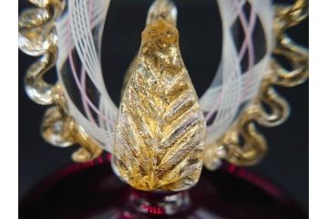 イタリア　ムラノガラス　ベネチアンガラス　金彩　凝ったデザインが優美な印象を与えるカクテルグラス3客セット(ヴェネチアングラス、MURANO、ムラーノガラス、作家物)(R-071817)