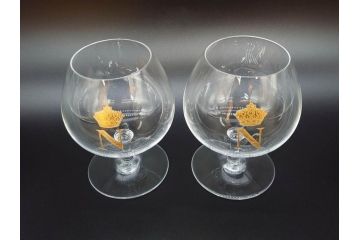 フランス　Baccarat　バカラ　ナポレオン　金彩　ブランデー　コニャック　シンプルながらも上品な雰囲気溢れるグラス2客セット(王冠、ワイン、冷酒、梅酒、フルレッドクリスタルガラス)(R-071818)