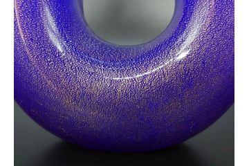イタリア　ムラノガラス　ベネチアンガラス　珍しいデザインと鮮やかな色合いが目を惹くフラワーベース(ムラーノガラス、MURANO、花瓶、花器、花入、作家物)(R-071819)