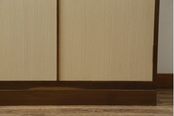 中古　名門　東京日本橋　美術家具　「菊座桑引手」で有名な西谷製の高級桐箪笥(並厚、和タンス、衣装箪笥、桐たんす、着物箪笥、衣装盆、引き出し、チェスト)(R-071823)
