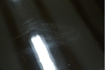 中古　美品!!　高級民芸家具　華やかな螺鈿(らでん)細工が目を引く飾り棚　(R-071825)