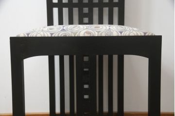 中古　美品　大変希少な絶版品　Cassina(カッシーナ)　CHARLES RENNIE MACKINTOSH(チャールズ・レニー・マッキントッシュ)　308 NITSHILL(ニッツヒル) ダイニングチェア(椅子、イス)(R-071826)