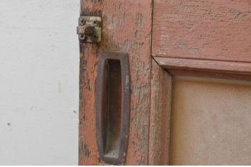 アンティーク建具 ペイント仕上げ限定 昭和レトロな雰囲気を高める銀モールガラス入り引き戸1枚(ガラス戸)(R-071896)