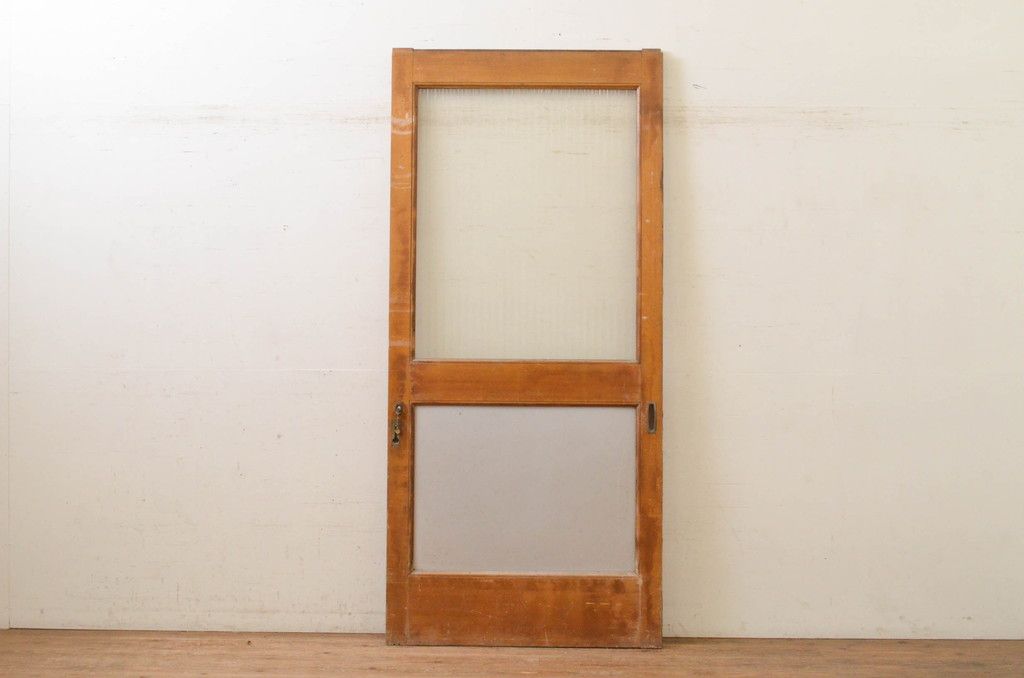 アンティーク建具 ペイント仕上げ限定 昭和レトロな雰囲気を高める銀モールガラス入り引き戸1枚(ガラス戸)(R-071896)