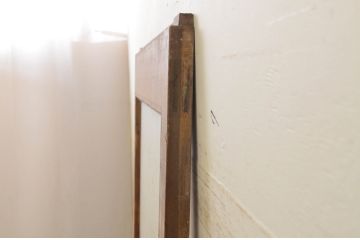 アンティーク建具 ペイント仕上げ限定 昭和レトロな雰囲気を高める銀モールガラス入り引き戸1枚(ガラス戸)(R-071896)