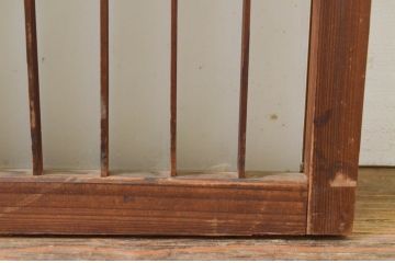 アンティーク建具　片面ガラス　和モダンな雰囲気づくりにおすすめの組子入り窓1枚(ガラス戸、引き戸、ガラス窓)(R-071898)