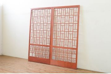 ビンテージ建具　ペイント仕上げ限定　李朝デザインの格子引き戸2枚セット(格子戸、ガラス戸、ヴィンテージ)(R-071915)