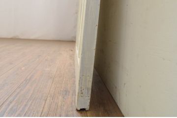 アンティーク建具　ペイント仕上げ限定　レトロな空間づくりにおすすめなガラス戸1枚(引き戸)(R-071923)