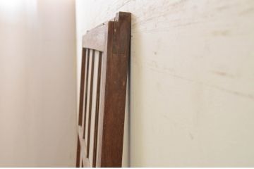 アンティーク建具　古い木味が魅力的なガラス戸1枚(引き戸、格子戸)(R-071924)