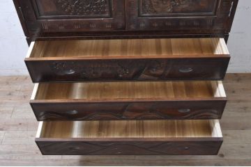 中古　美品!!　軽井沢彫り　満開に咲く桜の彫りが優美な衣装盆付きの和タンス(衣装箪笥、着物箪笥、収納箪笥、和箪笥)(R-071939)