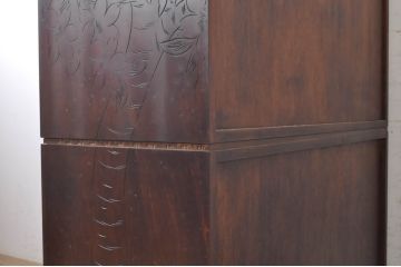 中古　美品!!　軽井沢彫り　満開に咲く桜の彫りが優美な衣装盆付きの和タンス(衣装箪笥、着物箪笥、収納箪笥、和箪笥)(R-071939)