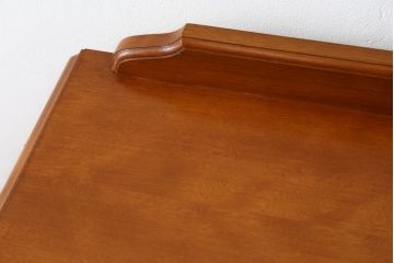 中古　横浜クラシック家具　ダニエル(Daniel)　チェストセブン(S)　シンプルなデザインと温かみのある色合いが魅力的なチェスト(サイドチェスト、引き出し、洋服タンス、衣装箪笥、収納箪笥)(R-071942)