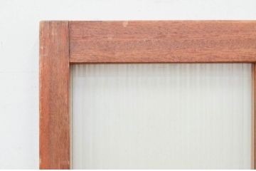 アンティーク建具　どこか懐かしい雰囲気を醸し出すモールガラス入り幅狭ガラス窓1枚(明かり取り、明り取り、引き戸)(R-071954)