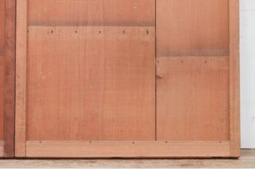 アンティーク建具　杉材　柾目が美しい!落ち着いた和の空間を演出する横桟入り板戸窓2枚セット(引き戸)(R-071963)