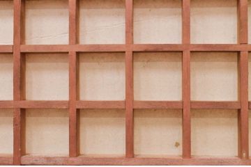 アンティーク建具　和の雰囲気を高めるマス目(升目)格子障子窓2枚セット(きつね格子、狐格子、引き戸、格子戸、障子戸)(R-071964)
