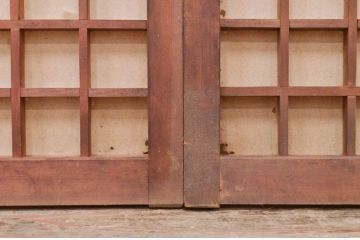 アンティーク建具　和の雰囲気を高めるマス目(升目)格子障子窓2枚セット(きつね格子、狐格子、引き戸、格子戸、障子戸)(R-071964)