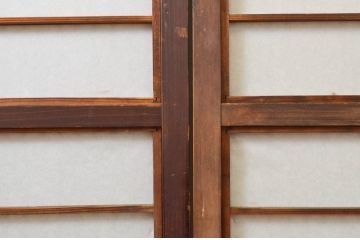 アンティーク建具　腰板欅(ケヤキ)材　どこか懐かしい雰囲気を醸し出す裏障子付き格子戸4枚セット(引き戸、障子戸、帯戸)(R-071968)