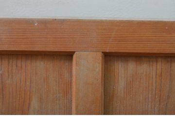 アンティーク建具　昭和レトロな雰囲気漂う幅狭ガラス扉1枚(ドア)(R-071974)