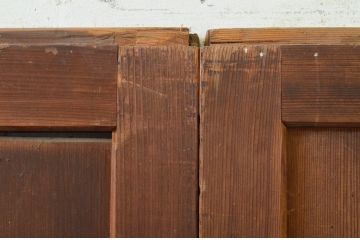 アンティーク建具　杉材　一枚板　味わい深い色合いと木目が魅力的な板戸3枚セット(引き戸)(R-071978)