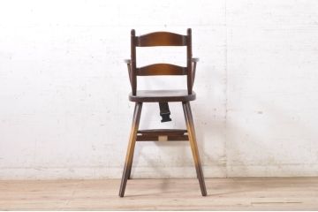 和製ビンテージ　飛騨産業　キツツキマーク　しっかりとした作りが嬉しいチャイルドチェア(キッズチェア、アームチェア、ダイニングチェア、板座チェア、ベビーチェア、こども椅子、子どもイス、ヴィンテージ)(R-071996)