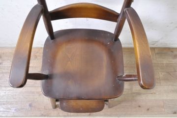 和製ビンテージ　飛騨産業　キツツキマーク　しっかりとした作りが嬉しいチャイルドチェア(キッズチェア、アームチェア、ダイニングチェア、板座チェア、ベビーチェア、こども椅子、子どもイス、ヴィンテージ)(R-071996)