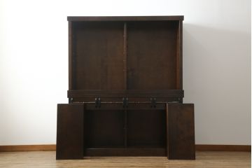 中古　星野民芸(星野民藝)　落ち着いたシックな色合いが魅力のキャビネット(水屋箪笥、食器棚、収納棚、戸棚)(R-072004)