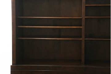 中古　星野民芸(星野民藝)　落ち着いたシックな色合いが魅力のキャビネット(水屋箪笥、食器棚、収納棚、戸棚)(R-072004)