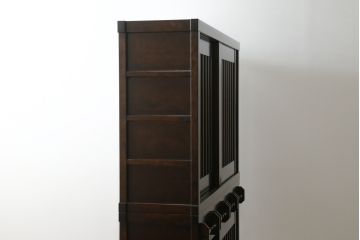 中古　星野民芸(星野民藝)　落ち着いたシックな色合いが魅力のキャビネット(水屋箪笥、食器棚、収納棚、戸棚)(R-072004)