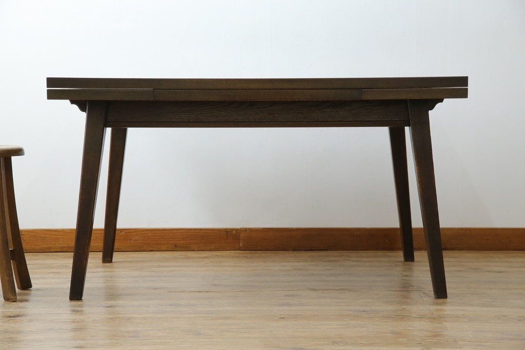 和製ヴィンテージ　職人手作り高級家具　神戸洋家具　ナラ材　和洋どちらの空間にもおすすめのシンプルなエクステンションテーブル　(R-072017)