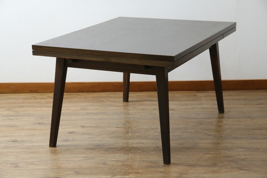 和製ヴィンテージ　職人手作り高級家具　神戸洋家具　ナラ材　和洋どちらの空間にもおすすめのシンプルなエクステンションテーブル　(R-072017)