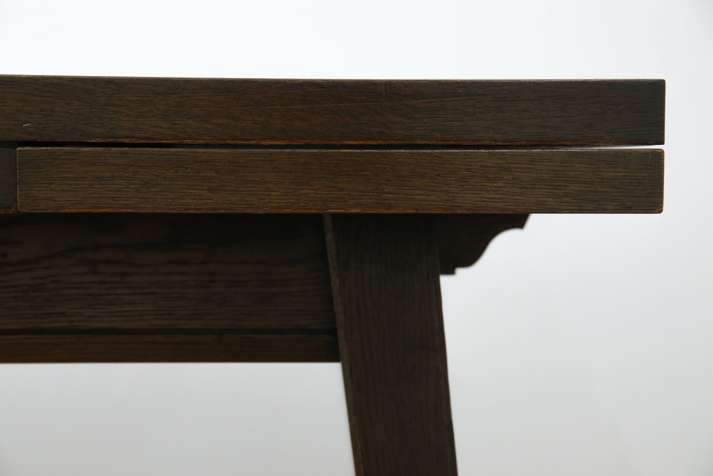 和製ヴィンテージ　職人手作り高級家具　神戸洋家具　ナラ材　和洋どちらの空間にもおすすめのシンプルなエクステンションテーブル　(R-072017)