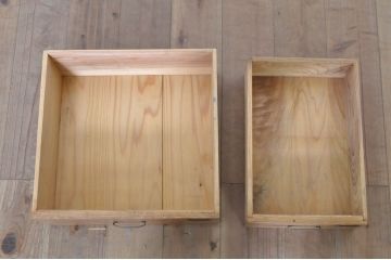和製アンティーク　引き出し21杯　懐かしい雰囲気を醸し出す本棚付きチェスト(ドロワー、整理箪笥、収納タンス、収納棚、引き出し)(R-072027)
